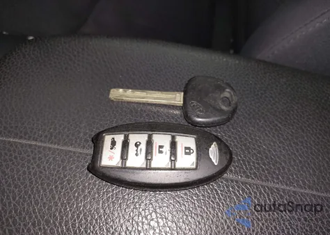 2011 Kia Sorento Lx from USA, damaged, VIN 5XYKTCA15BG121189